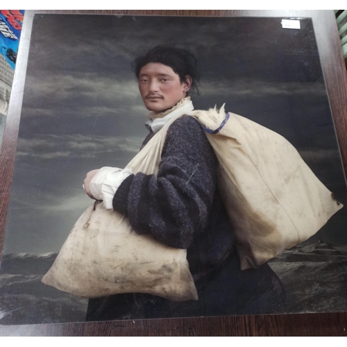 1210 - A Tibetan Cow Pat Seller, Photograph by Yang Bin