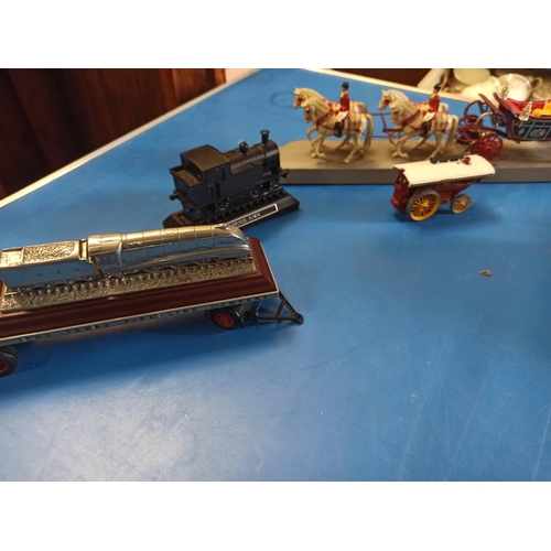 1229 - Mixed Models Including Corgi, Silver Jubilee, 1977 Carriage With Horses ,Volvo Global Trotter Lorry ... 