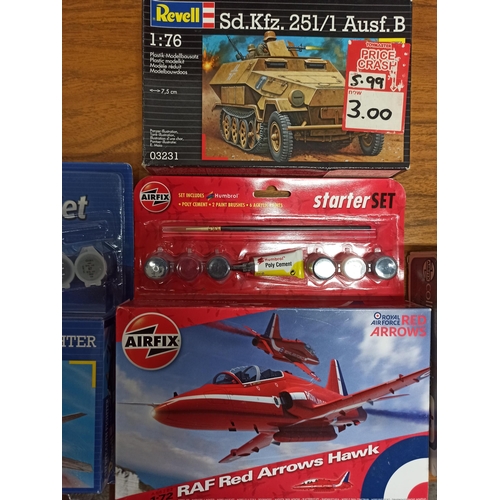 1231 - Air Fix And Other Model Kits.