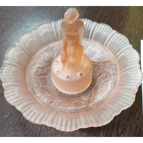 1007 - Art Deco Rose Glass Lady And Bowl.