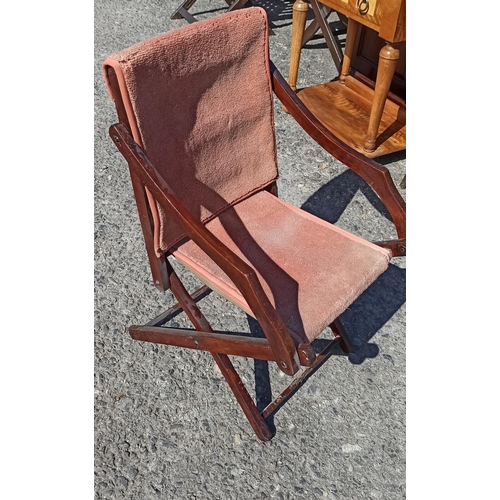 1162 - Folding Campaign Chair