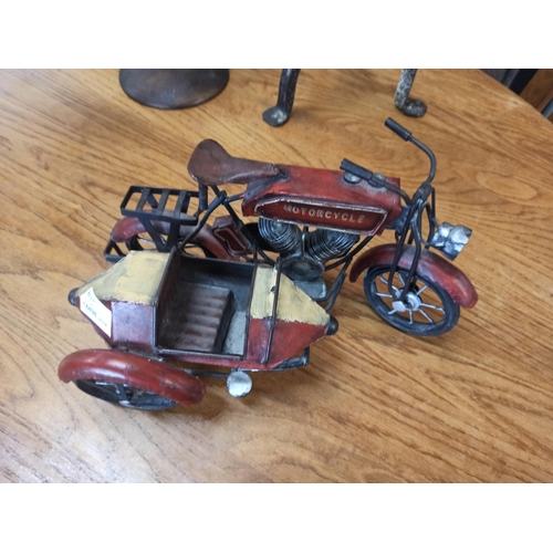 1211 - Motor Cycle And Side Car, Metal Model.