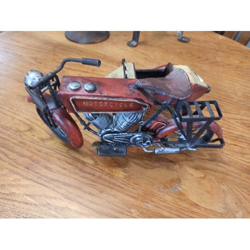 1211 - Motor Cycle And Side Car, Metal Model.