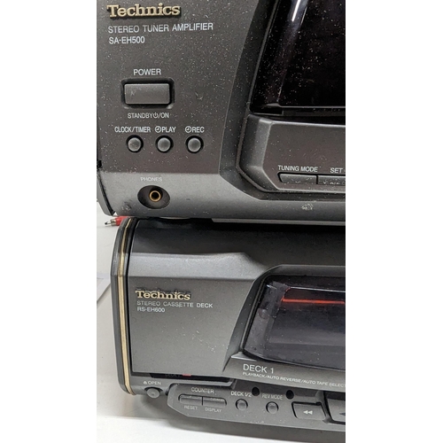 292 - A Technics Stacking Hi-Fi Separates System : Twin Tape/ CD/ Tuner Amp