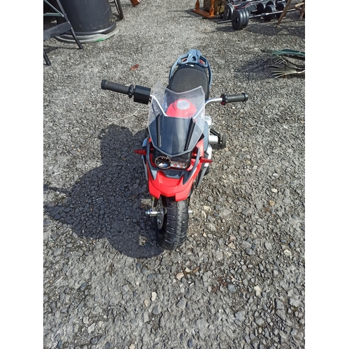 210 - Childs BMW Electric Motor Bike 12 Volt - No Charger