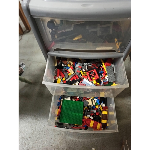 1244 - A Drawer Set of Lego.