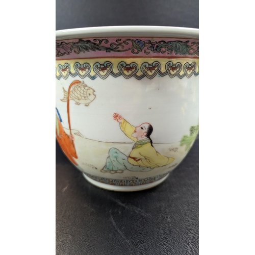 605 - A Decorative Hand Painted Chinese Planter 16cm H x 24cm Diameter