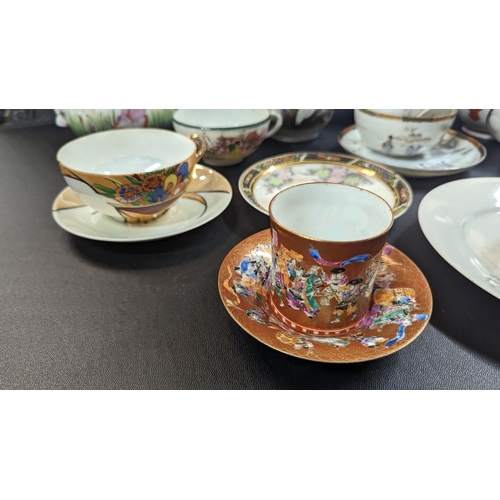 627 - A Collection of Chinese Tea Cups, Saucers, Tea Pots etc.