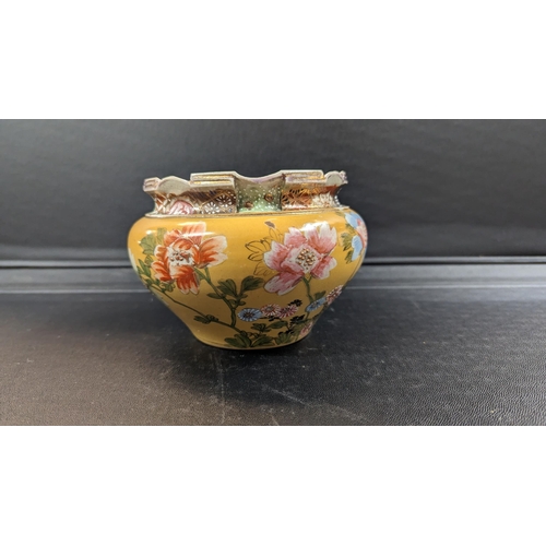 631 - A Vintage Hand Painted Chinese Pottery Vase ( Very Slight Hairline Crack to Rim as Pictured)