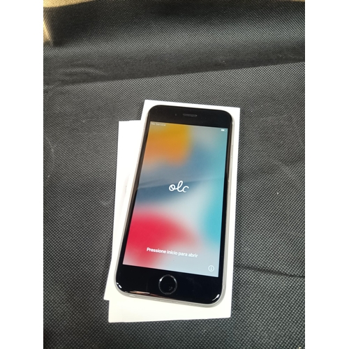 651 - An I Phone 6S 32GB Space Grey