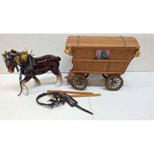 1178 - A China Horse and Gypsy Caravan - Requires Attention