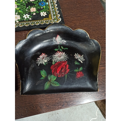 835B - Lacquerware/Bargeware Painted Tray and Dustpans