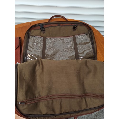 1163 - A Large Jekyll & Hide Suit Carrier & Fexier Leather Brief Case.