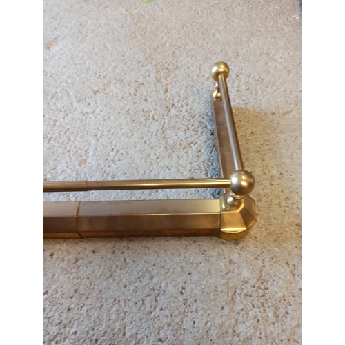 317 - A Brass Fire Surround.
100cm x 36cm.