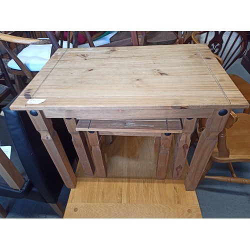 857B - Nest of Mexican Pine Tables