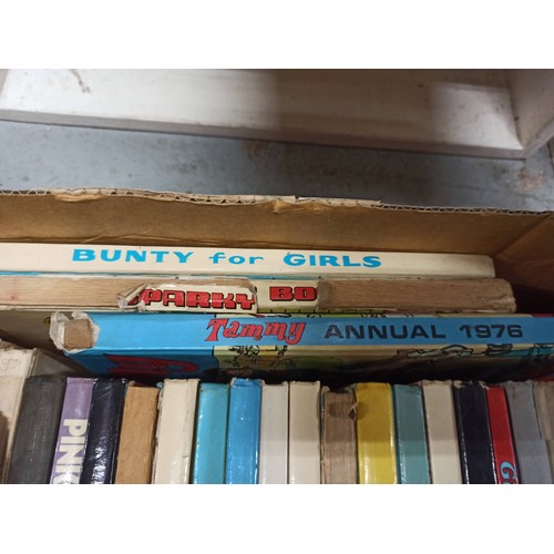 883B - Box of Mixed Annuals, Beano, Dandy, Mandy for Girls, Tammy and Many More