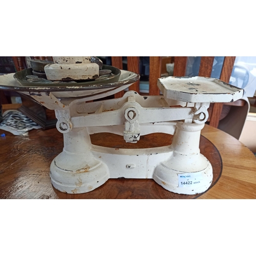 971B - A Set Of White Painted Kitchen Scales With An Assortment Of Weights.