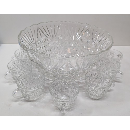 1000 - A Vintage Punch Bowl & 12 Glasses.