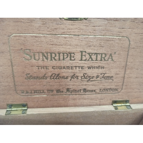 1021 - A 1930's Sunrise Cigarette Box.