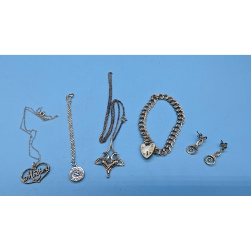 461 - An Assortment of .925 Silver Jewellery - 32 Grams