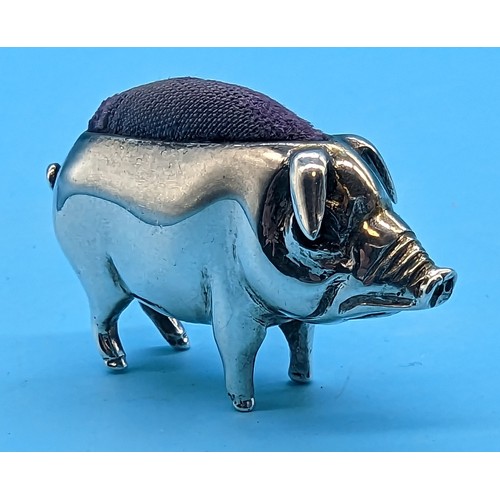 422 - A Hallmarked  Silver Pig Pin Cushion - Hallmarked on leg