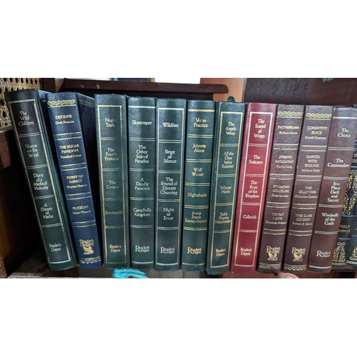 1121 - Readers Digest Books - 2 Shelfs