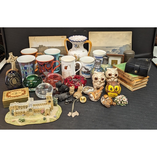 657 - A Glory Box of Ornaments inc. 4 x Dunoon Mugs, Tin of Marbles, Bird Ornaments etc.