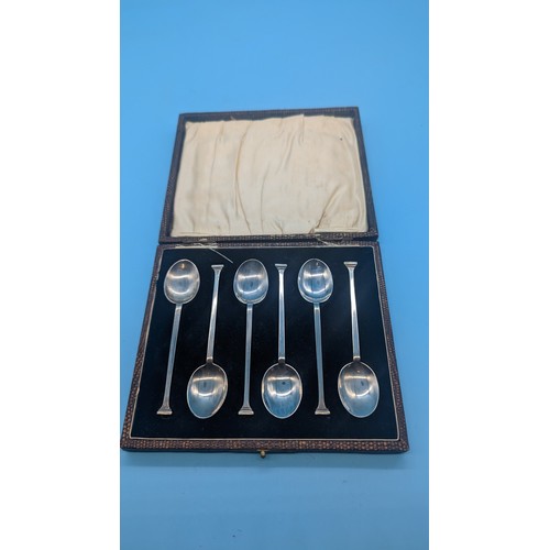 503 - A Cased Set of Hallmarked Silver Coffee Spoons 44 Grams