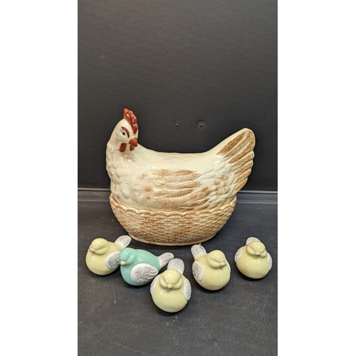 519 - A Chicken Egg Holder and Other Bird Ornaments