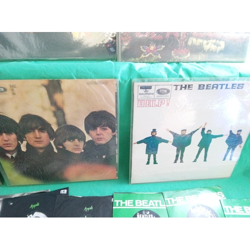 719 - Beatles LP,  Singles inc. Yellow Submarine, Sgt Peppers, Please Please, For Sale and More