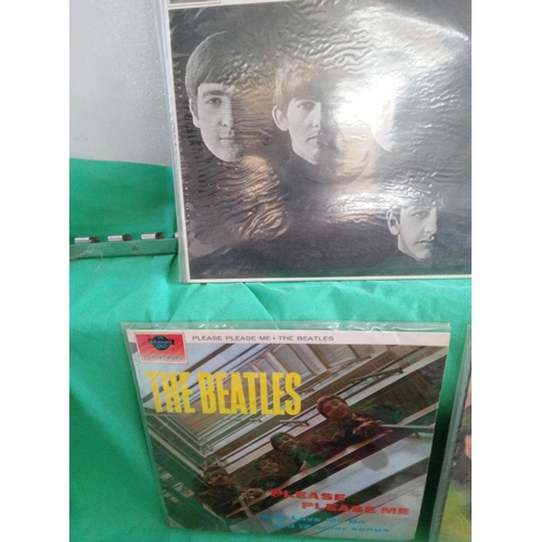 719 - Beatles LP,  Singles inc. Yellow Submarine, Sgt Peppers, Please Please, For Sale and More