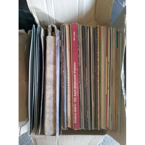 734 - Box of Mixed Easy Listening LP's