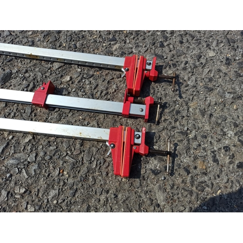 199 - 3 x Assorted Sash Clamps