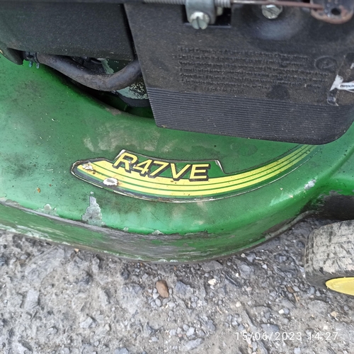 98 - A John Deer Mower - Spares or Repairs