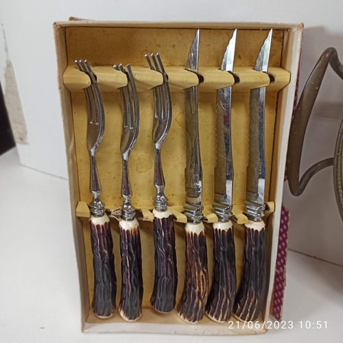 1249 - Quantity of Cutlery, Steak Knives and Forks