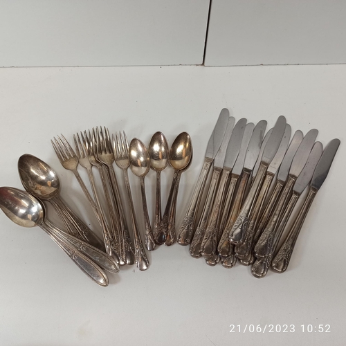 1249 - Quantity of Cutlery, Steak Knives and Forks