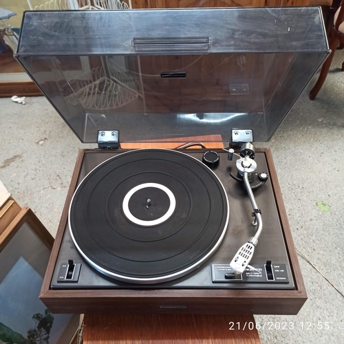 330 - Pioneer Record Deck Model PL-120