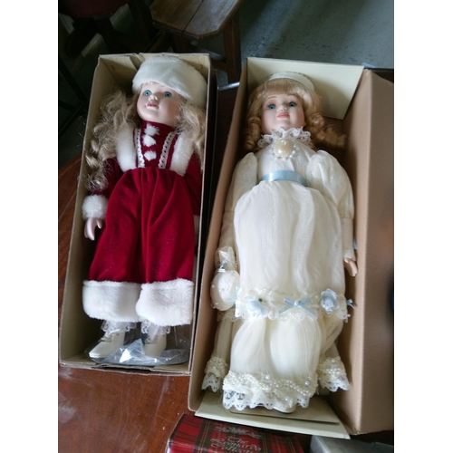 836C - An Assortment of China Dolls