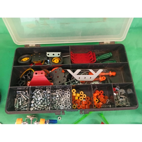 830 - Assorted Meccano