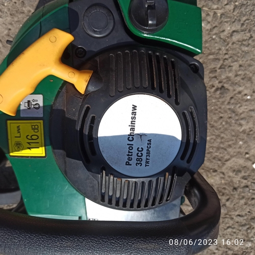 175 - Petrol Chainsaw - Seen Running