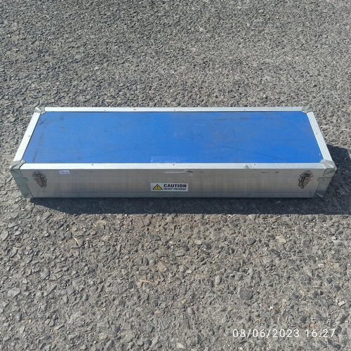 296 - Blue Flight Case 120x36x21cm