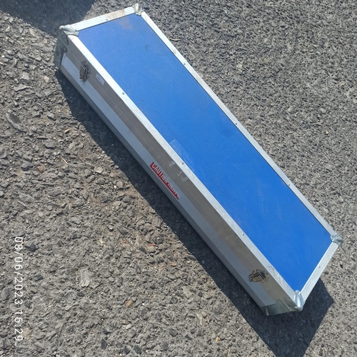 293 - Blue Flight Case 120x36x21cm