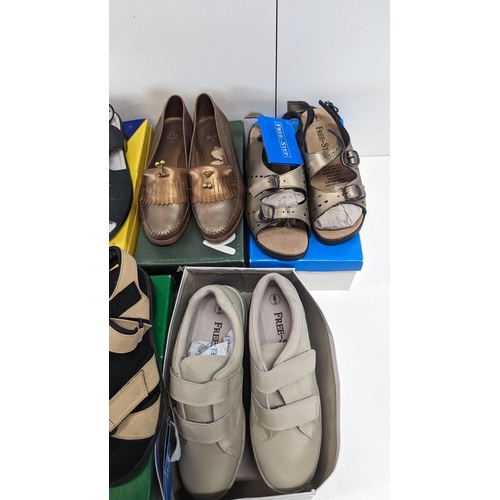 232 - 5 x Pairs of Size 6 Ladies Shoes