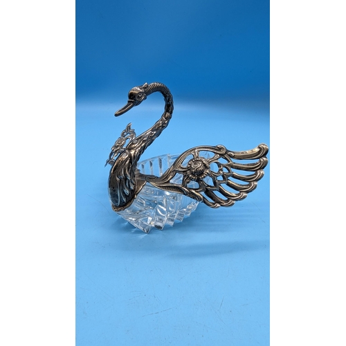 435 - A Hallmarked .925 Silver Repousse Reticulated Crystal Swan Spice Holder