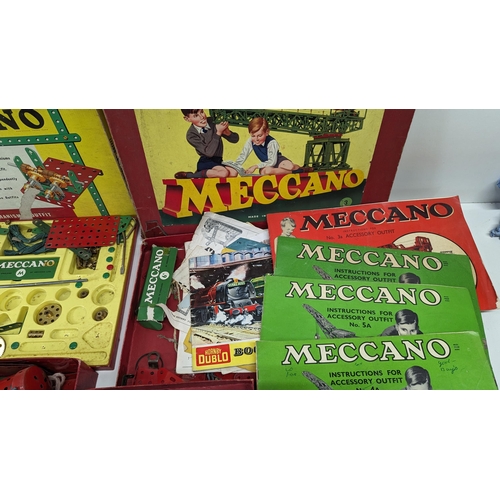 861 - A Large Quantity of Vintage Meccano