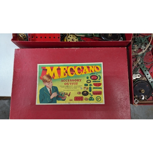 861 - A Large Quantity of Vintage Meccano