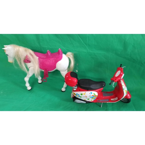 822 - Barbie Vespa Scooter and Barbie Horse