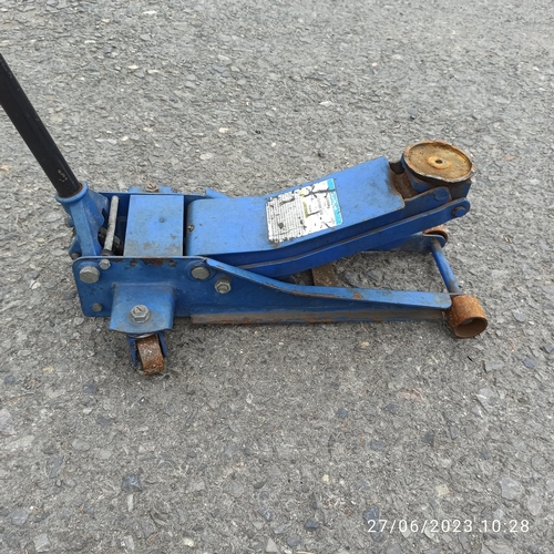 147 - Blue Point Snap On 2000kg Trolley Jack