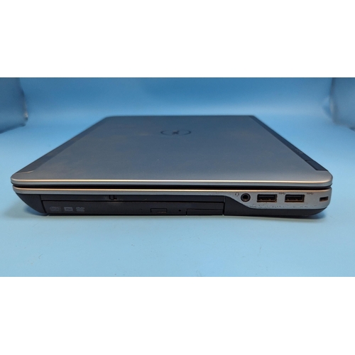 350 - Dell Latitude E6440 Core i7 64v Bit Windows 10 Pro Laptop with 8 Gig Rams and 240 Gig SSD Hard Drive