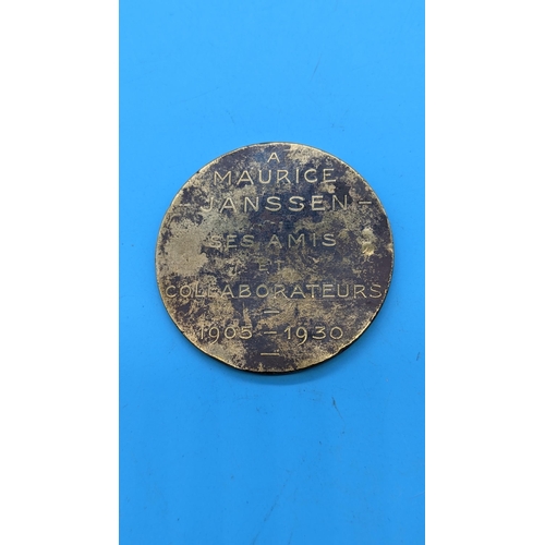 560B - A Belgian Bronze Medallion Commemorating Maurice Janssen